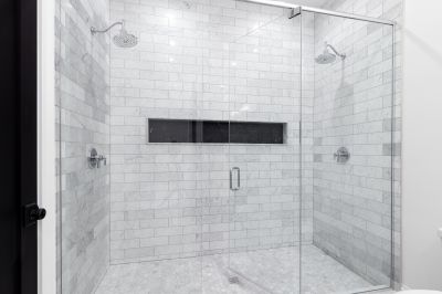 Open-Plan Shower with Seamless Floor Transition
